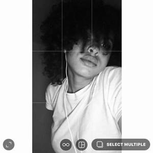 Meet your Posher, Alize